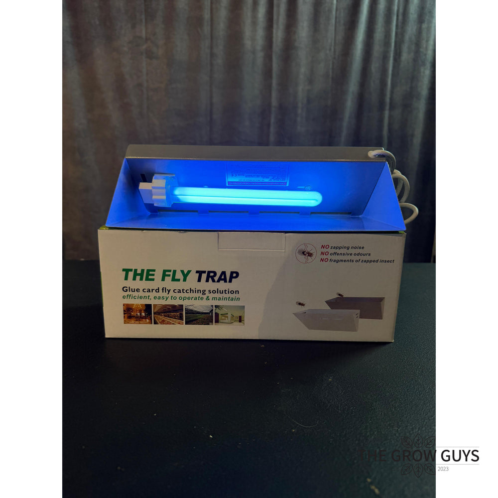 The Fly Trap — UV Glue Card Trap for Fungus Gnats and Thrips